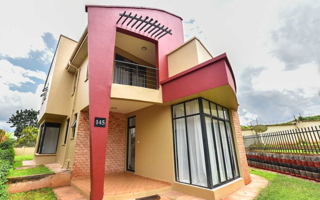5 bedroom villa
